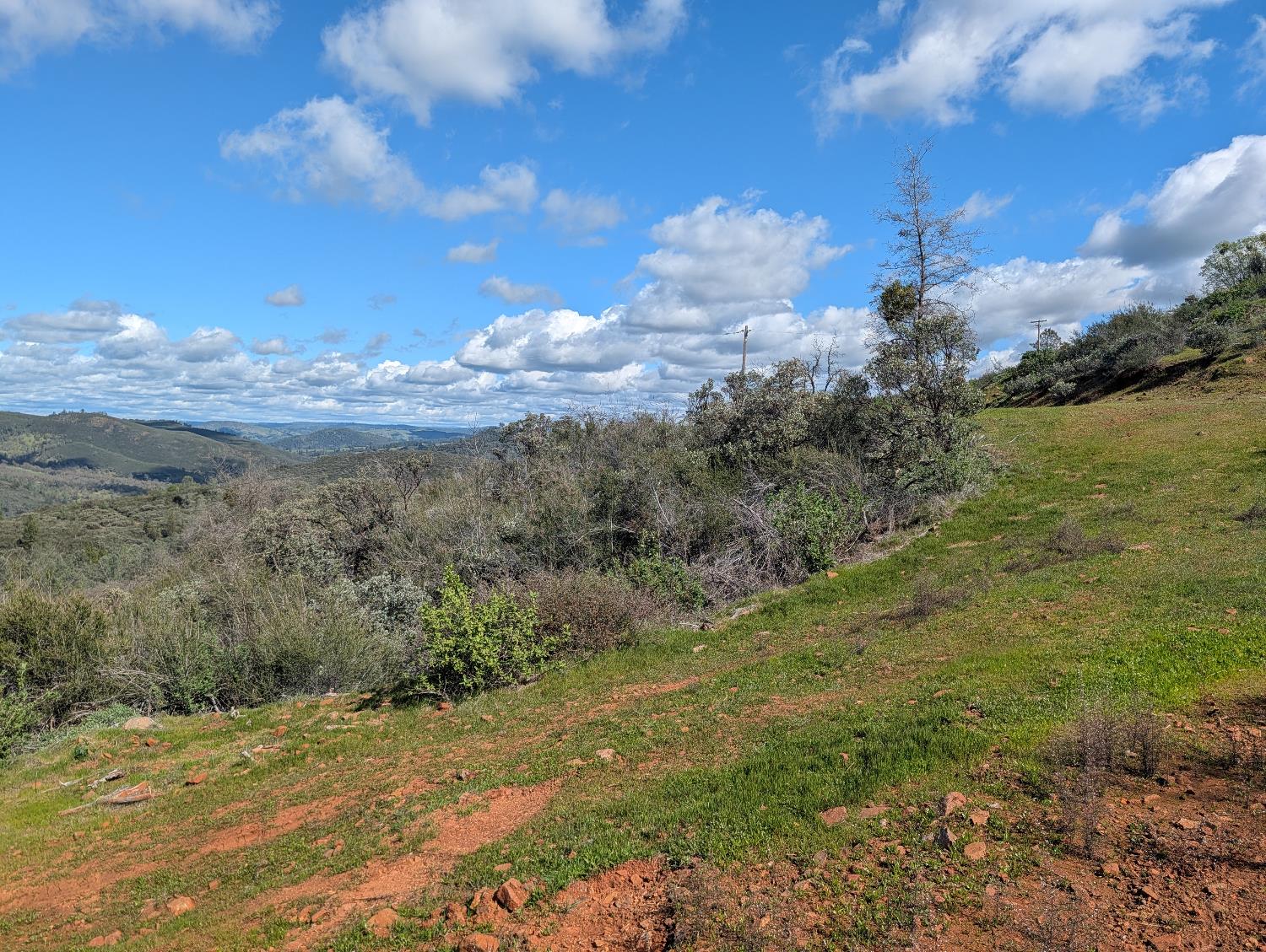 645 Kanaka Valley Road