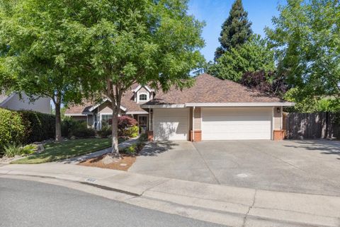 9068 Langshire Court Elk Grove CA 95624
