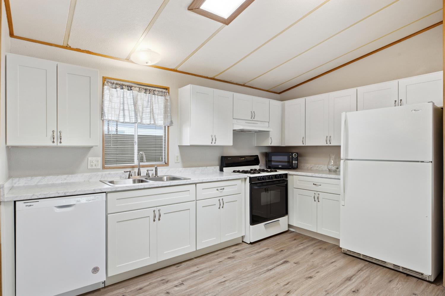 1459 Standiford Avenue 98