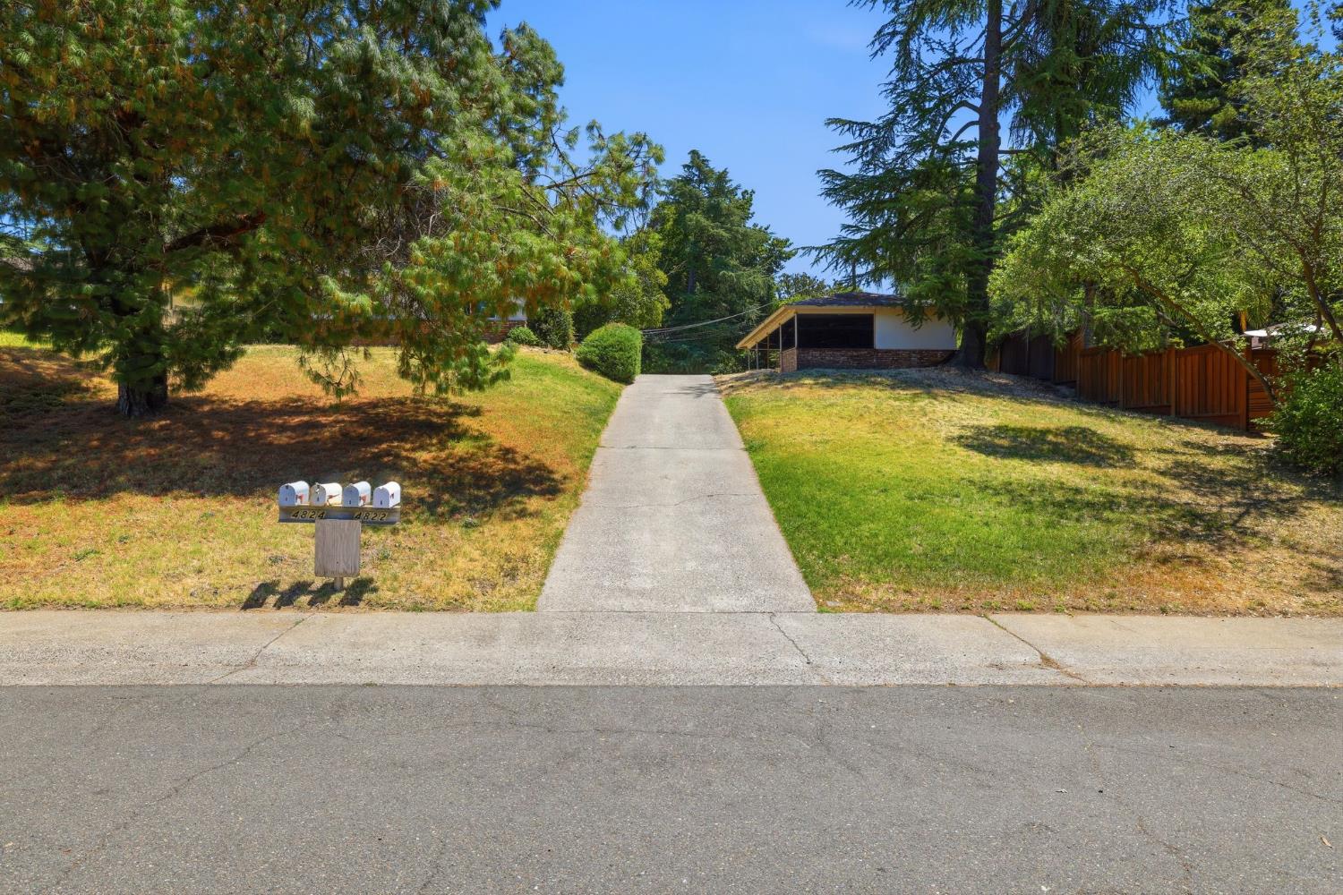 4824 Gastman Way