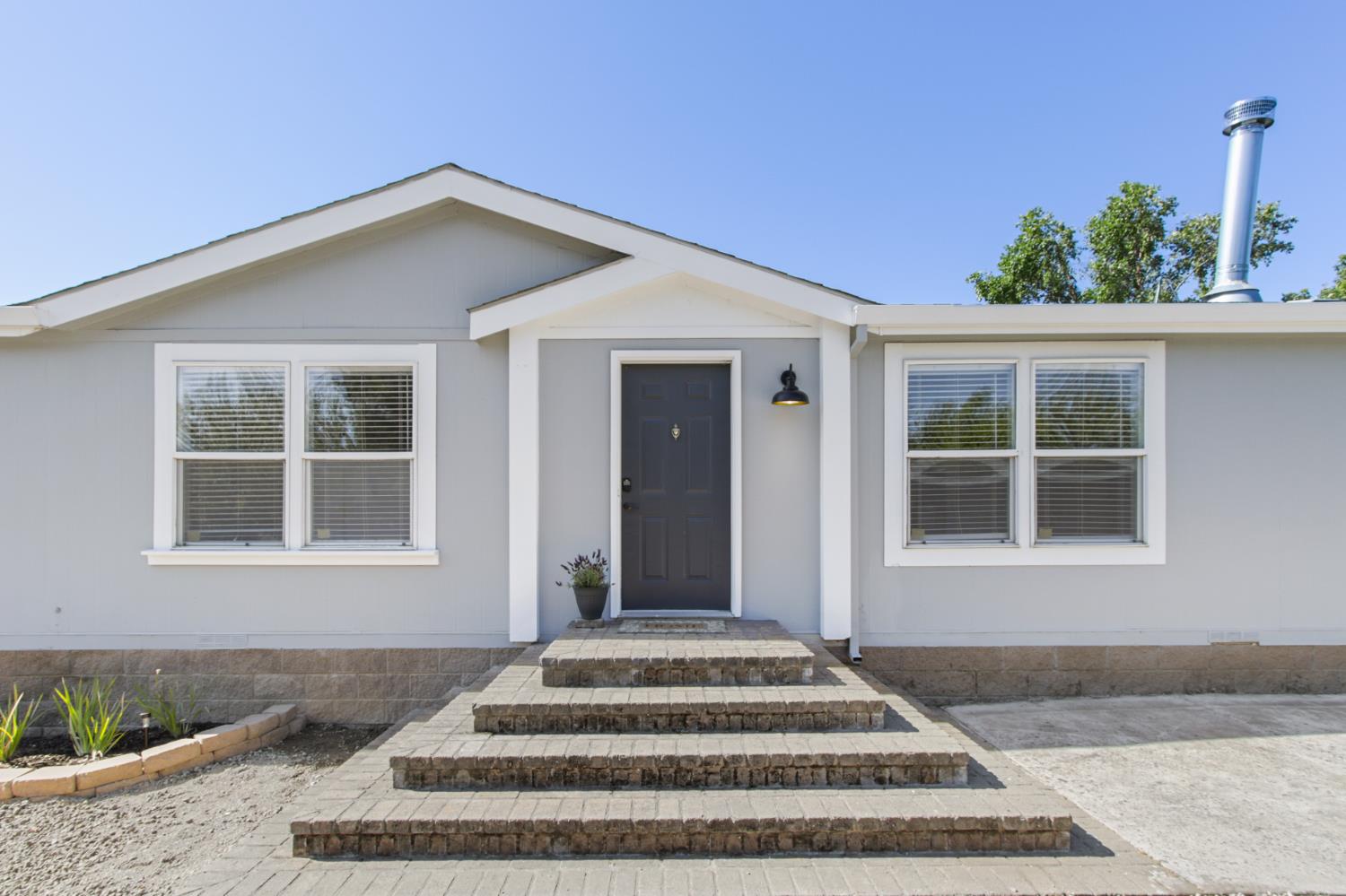 506 Young Avenue