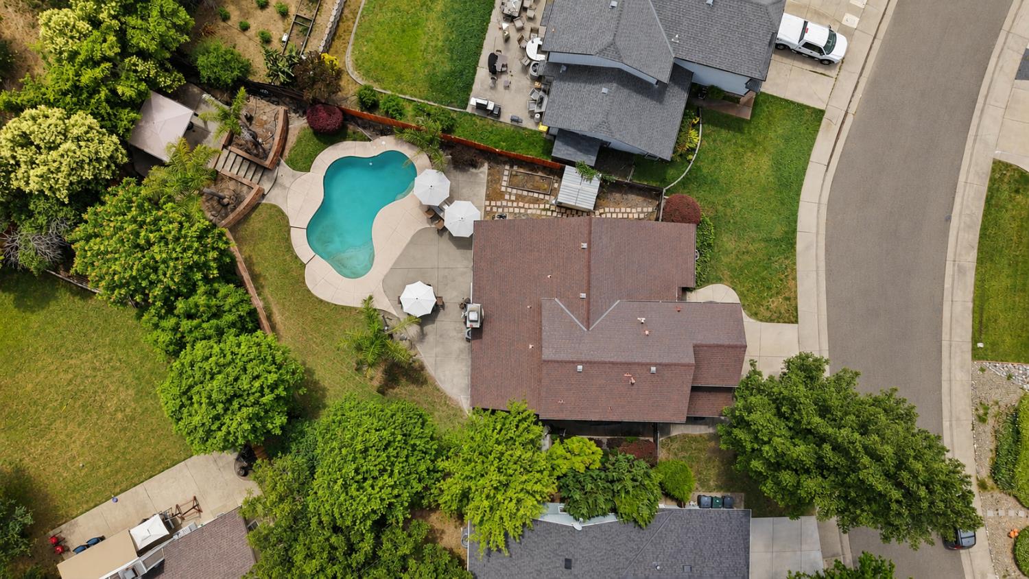 6720 Goldenwood Circle