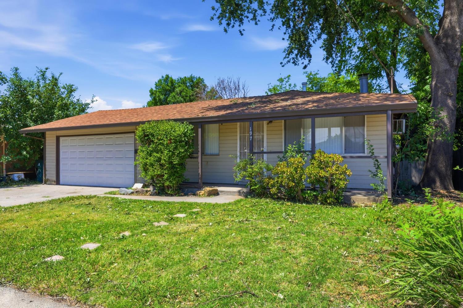 197 Woodbridge Ave
