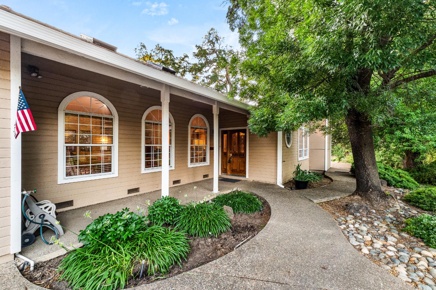 7737 Leever Lane