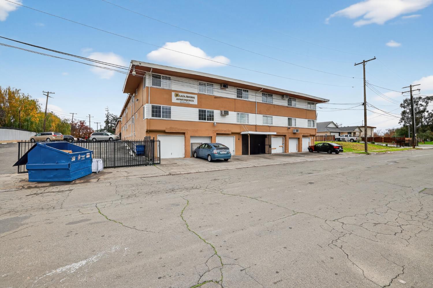 618 Plaza Avenue