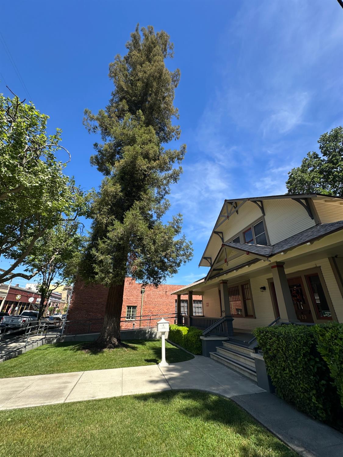 429 1st Street