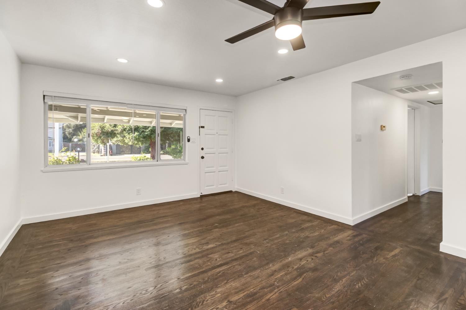 3210 Garfield Avenue