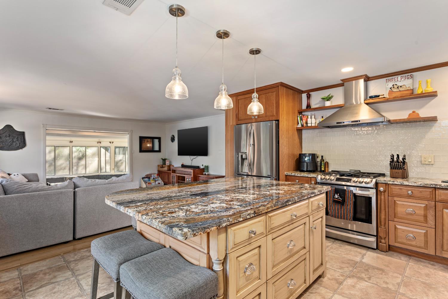 9518 Lake Natoma Drive