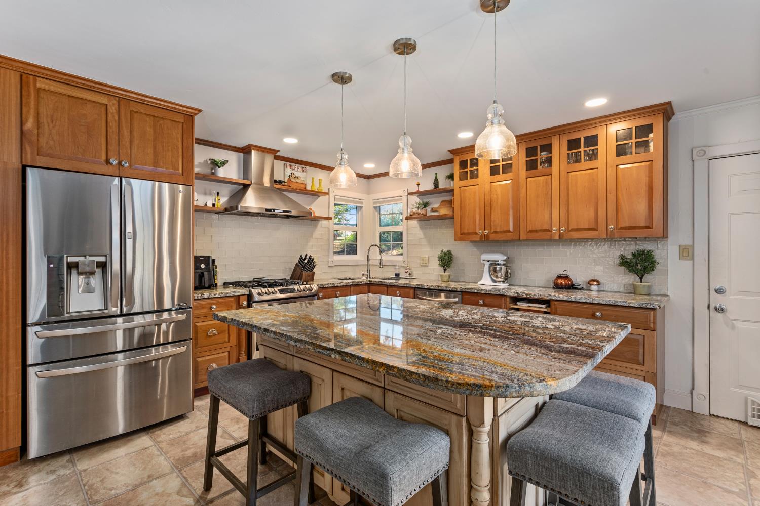 9518 Lake Natoma Drive