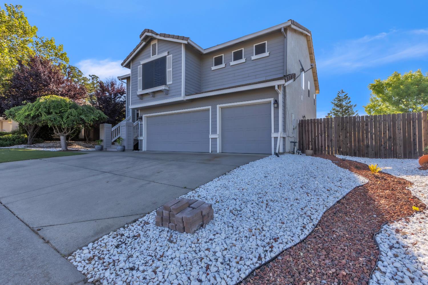 2313 Summer Drive