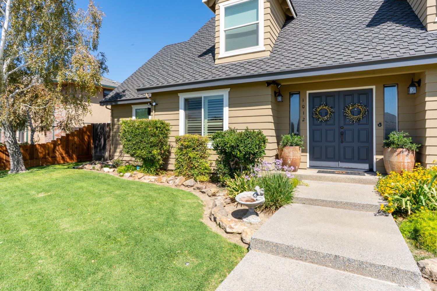 Los Banos, California 93635, United States, 4 Bedrooms Bedrooms, ,3 BathroomsBathrooms,Residential,Active,201012