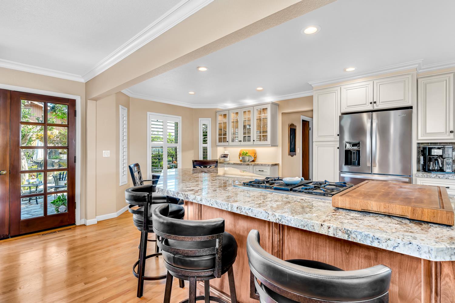 Los Banos, California 93635, United States, 4 Bedrooms Bedrooms, ,3 BathroomsBathrooms,Residential,Active,201012