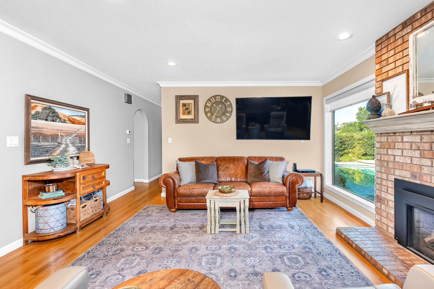 Los Banos, California 93635, United States, 4 Bedrooms Bedrooms, ,3 BathroomsBathrooms,Residential,Active,201012