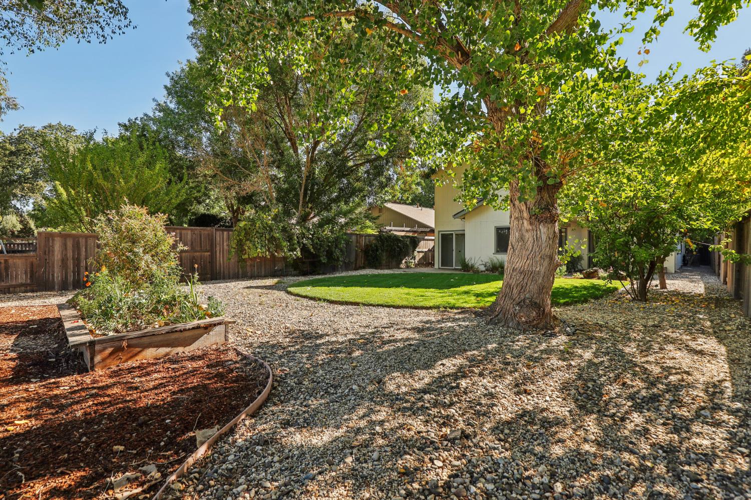 3413 Oyster Bay Avenue