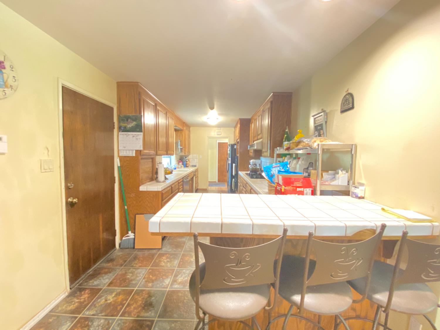 Fair Oaks, California 95628, United States, 4 Bedrooms Bedrooms, ,2 BathroomsBathrooms,Residential,Pending,214461