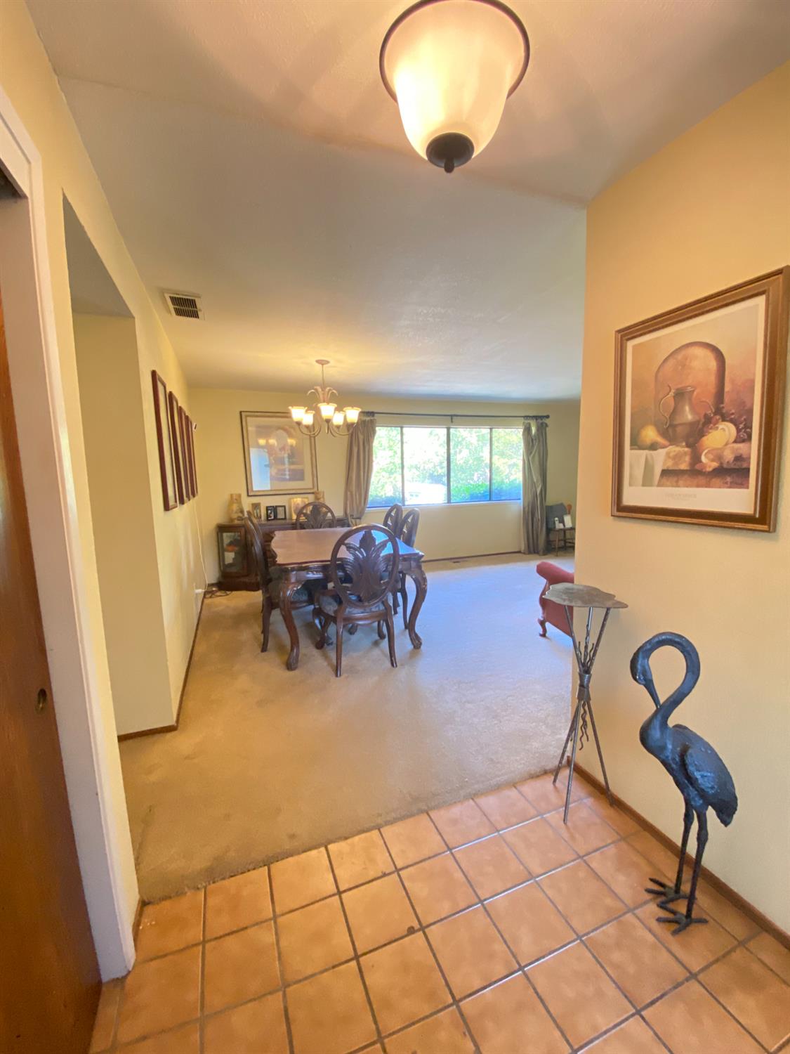 Fair Oaks, California 95628, United States, 4 Bedrooms Bedrooms, ,2 BathroomsBathrooms,Residential,Pending,214461