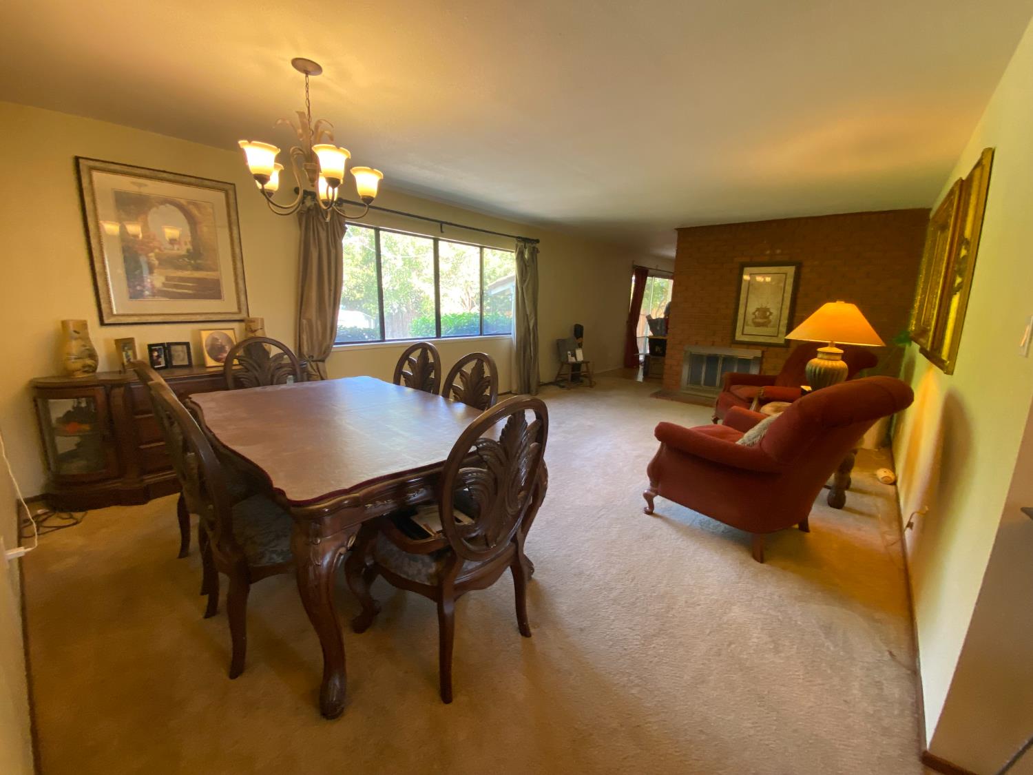 Fair Oaks, California 95628, United States, 4 Bedrooms Bedrooms, ,2 BathroomsBathrooms,Residential,Pending,214461