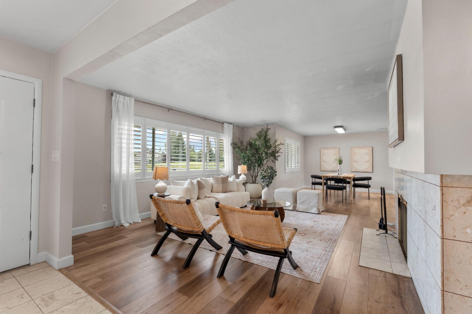 44098 Country Club Drive