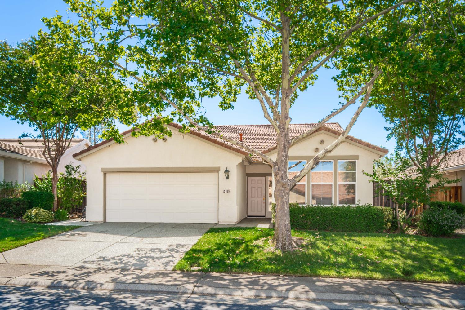 3915 Coldwater Drive
