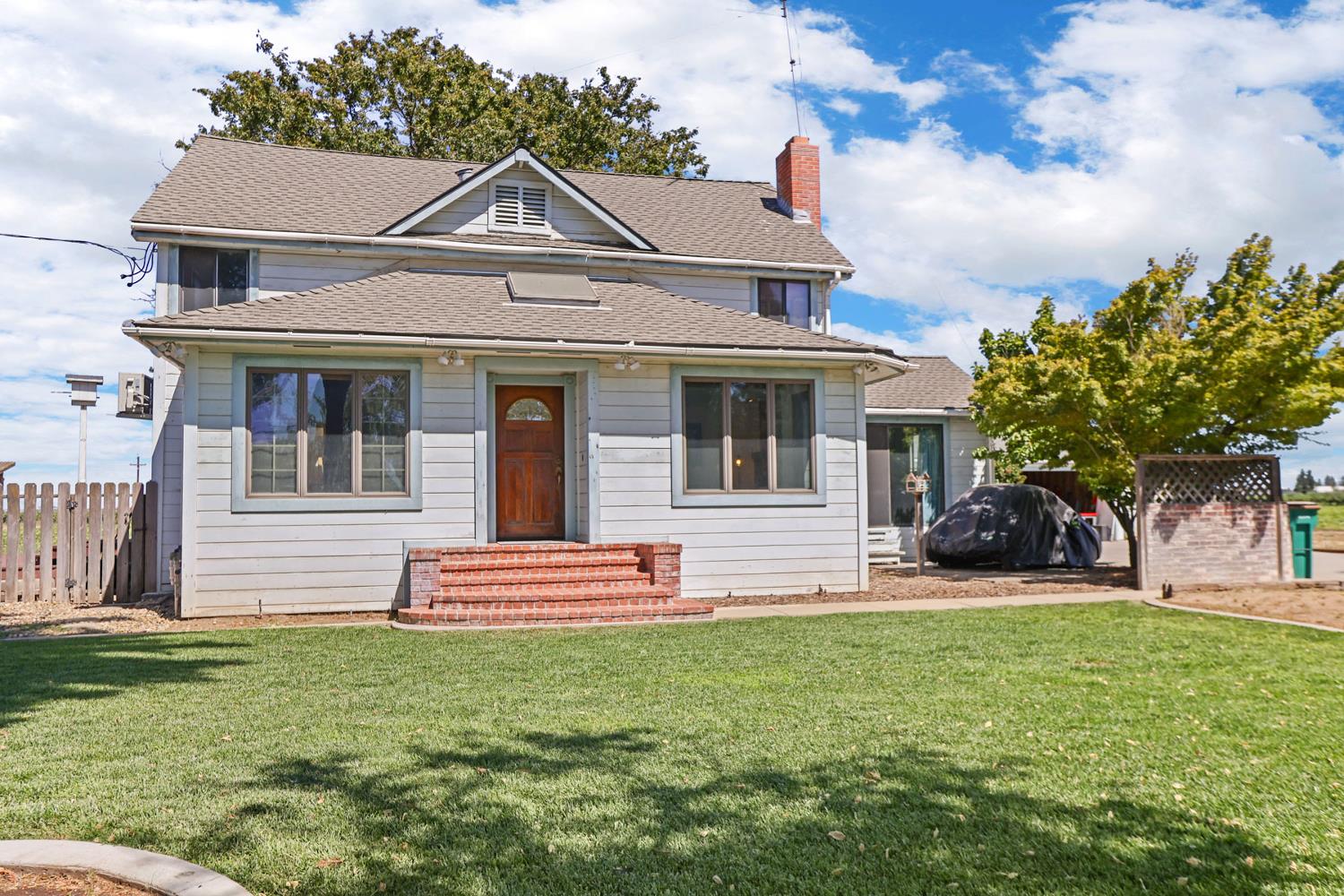 13806 Wells Lane