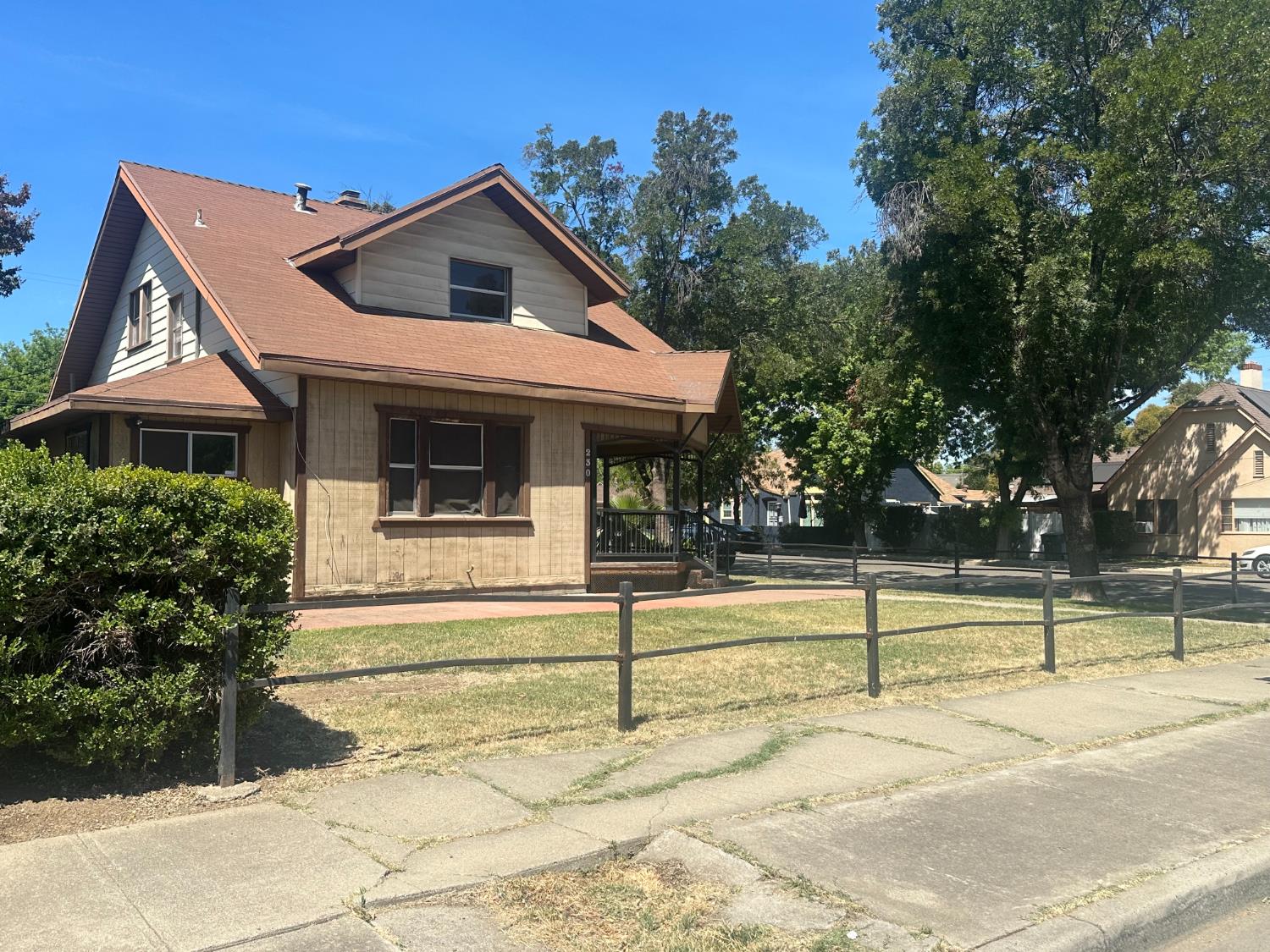 230 N 3rd Street