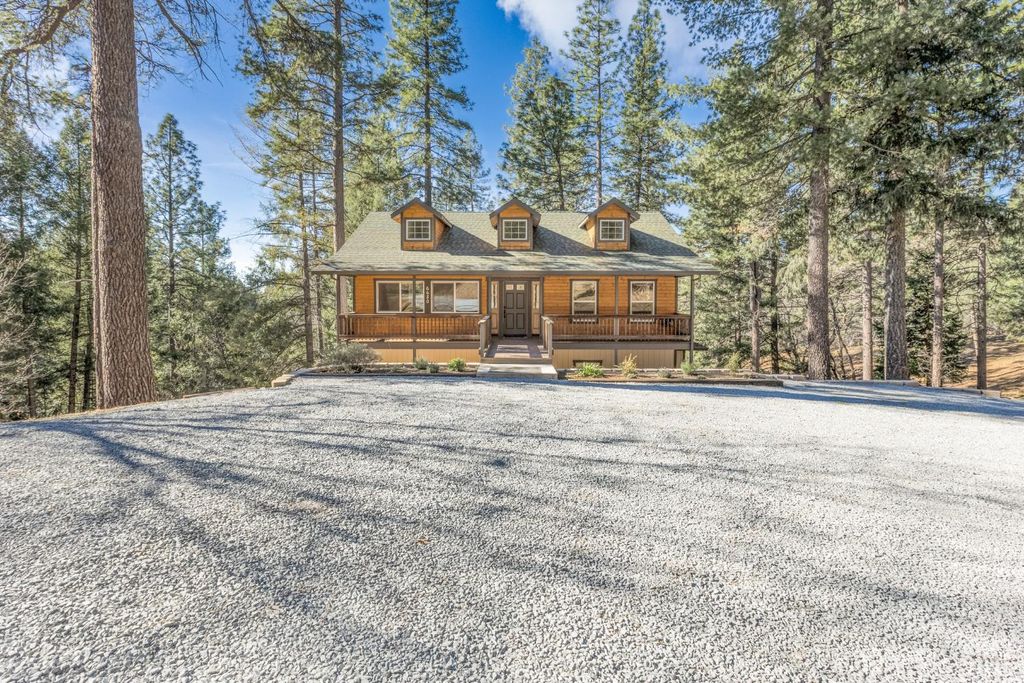 Photo of 6680 Diablo View Court, Placerville, CA 95667 (MLS # 226007437)
