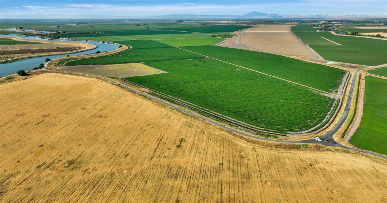 19701 Tyler Island Road