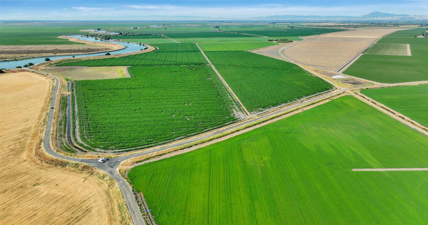 19701 Tyler Island Road