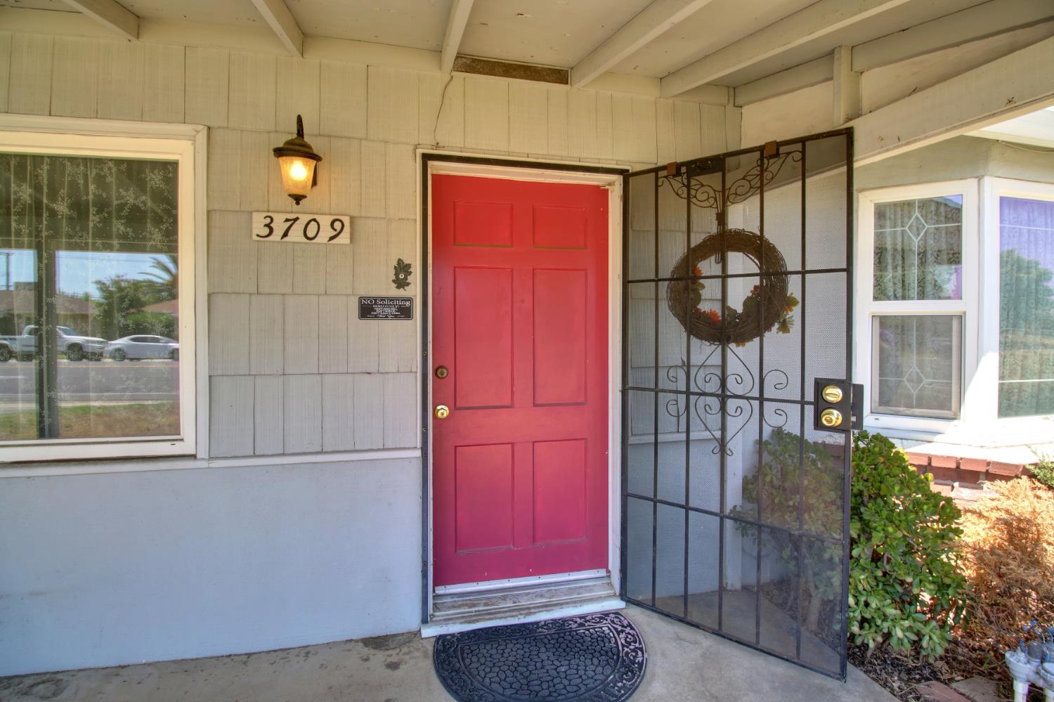 3709 Don Julio Boulevard