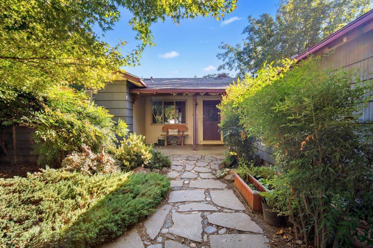 6086 Park Avenue