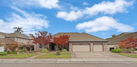 1130 Vienna Drive Lodi CA 95242