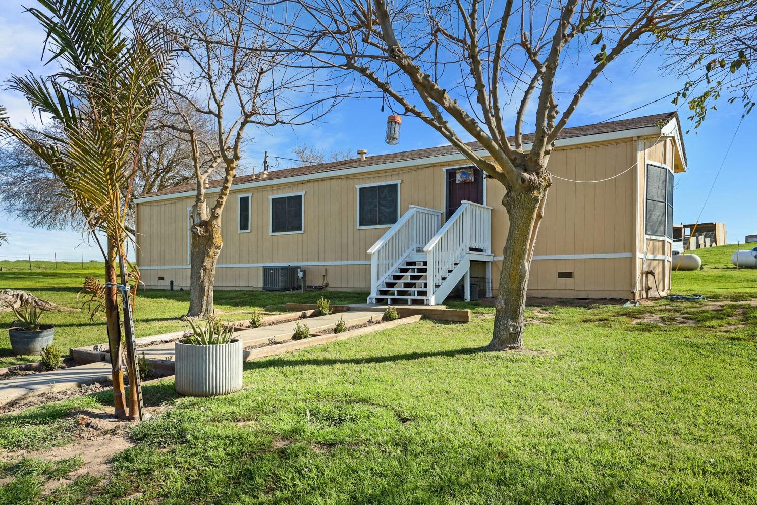 18940 Atkins Rd