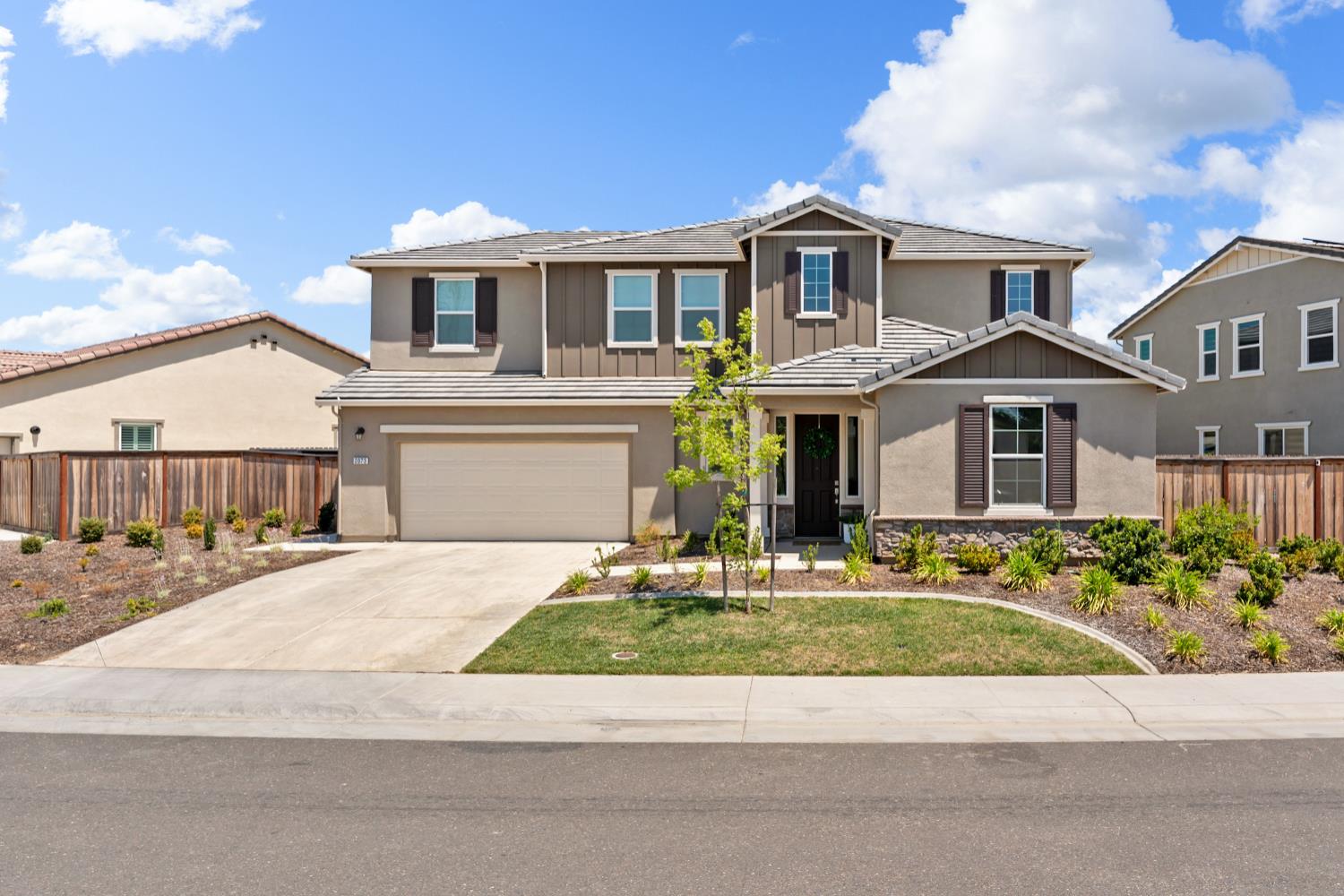 2073 Challenger Way