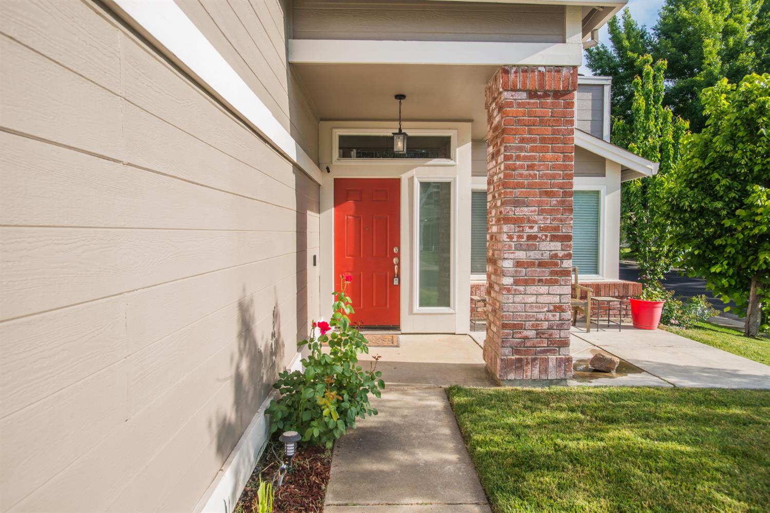 6511 Shasta Creek Way