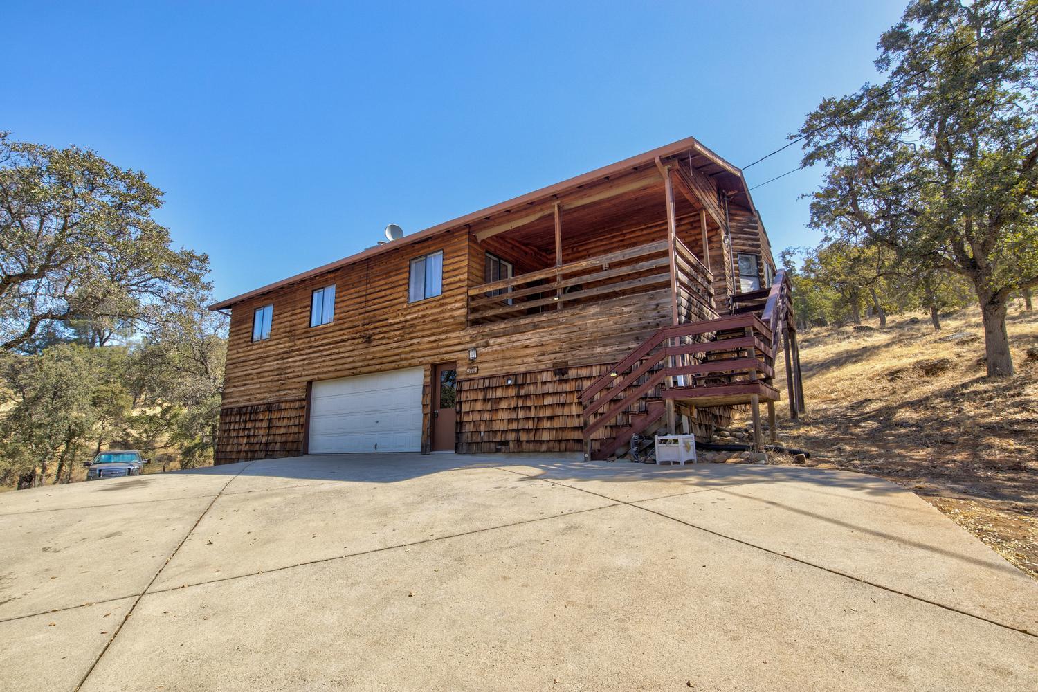 4115 Arbolada Drive