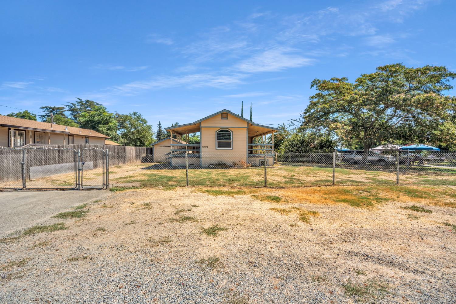 5779 Riverside Drive