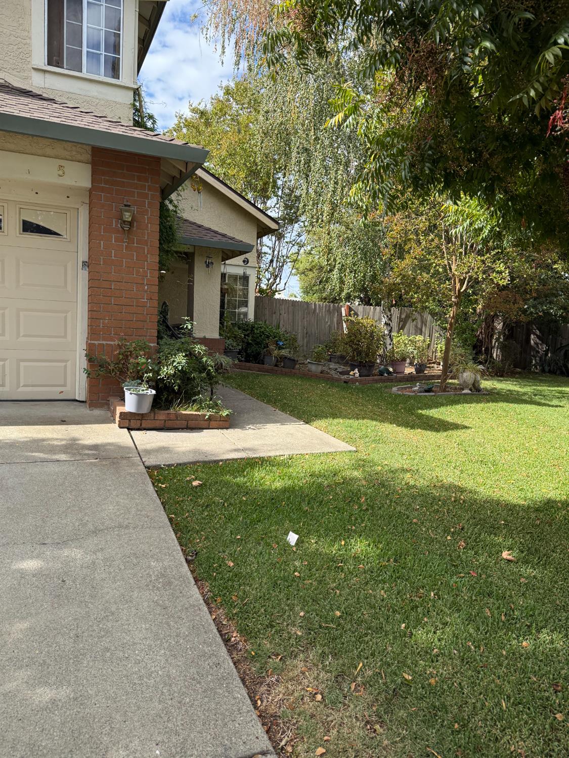 5 Suncloud Court