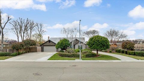 1555 Sand Lane Manteca CA 95337