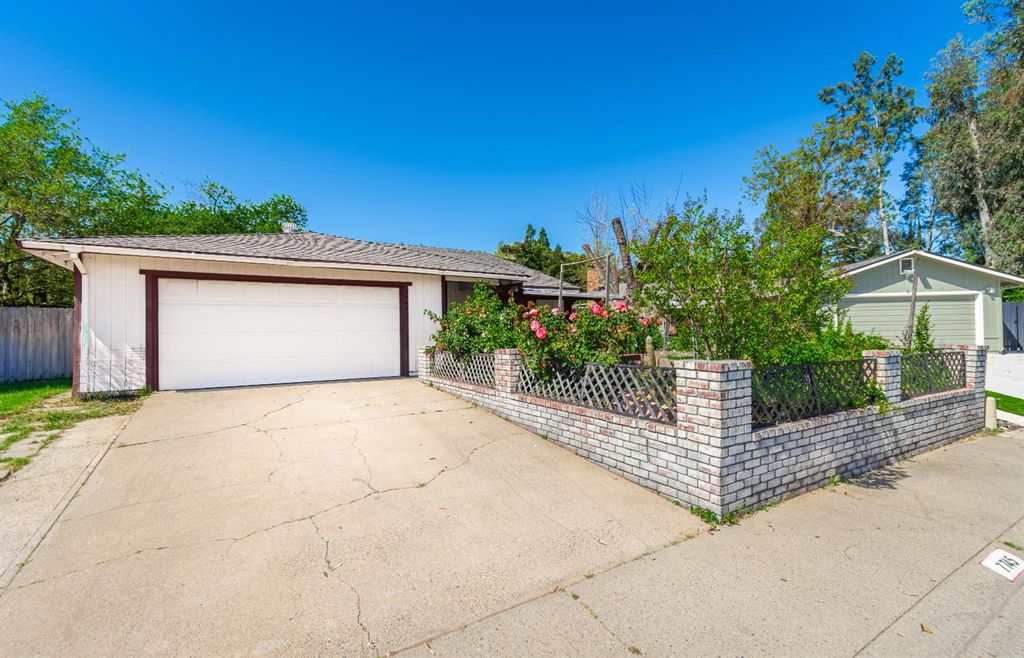 Photo of 7745 Ziebell Court, Citrus Heights, CA 95610 (MLS # 226035232)