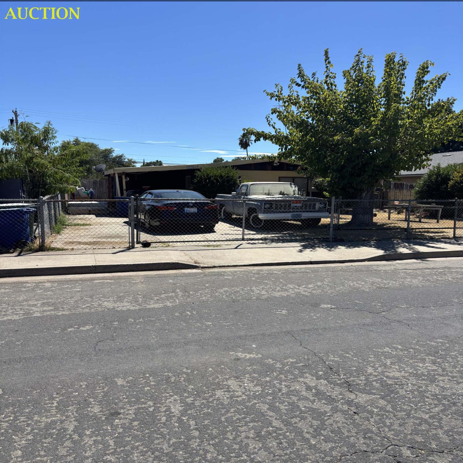 1528 W 9th Street