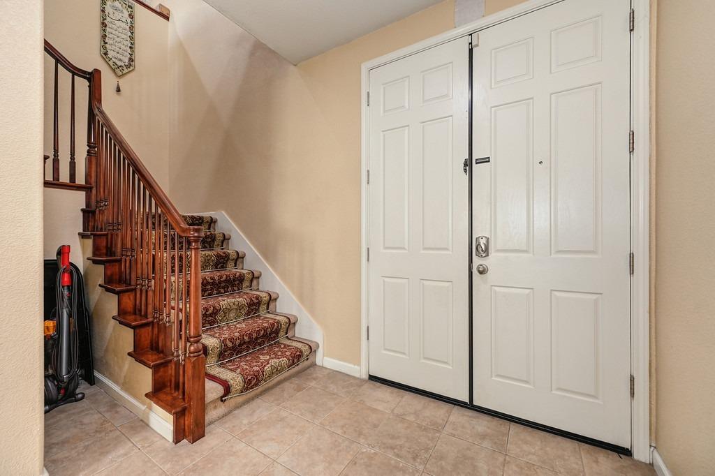 1482 Tori Lane