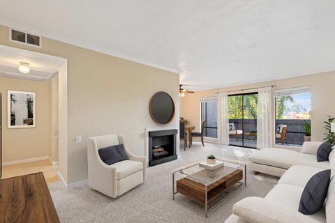 2452 Larkspur Lane 324 Sacramento CA 95825