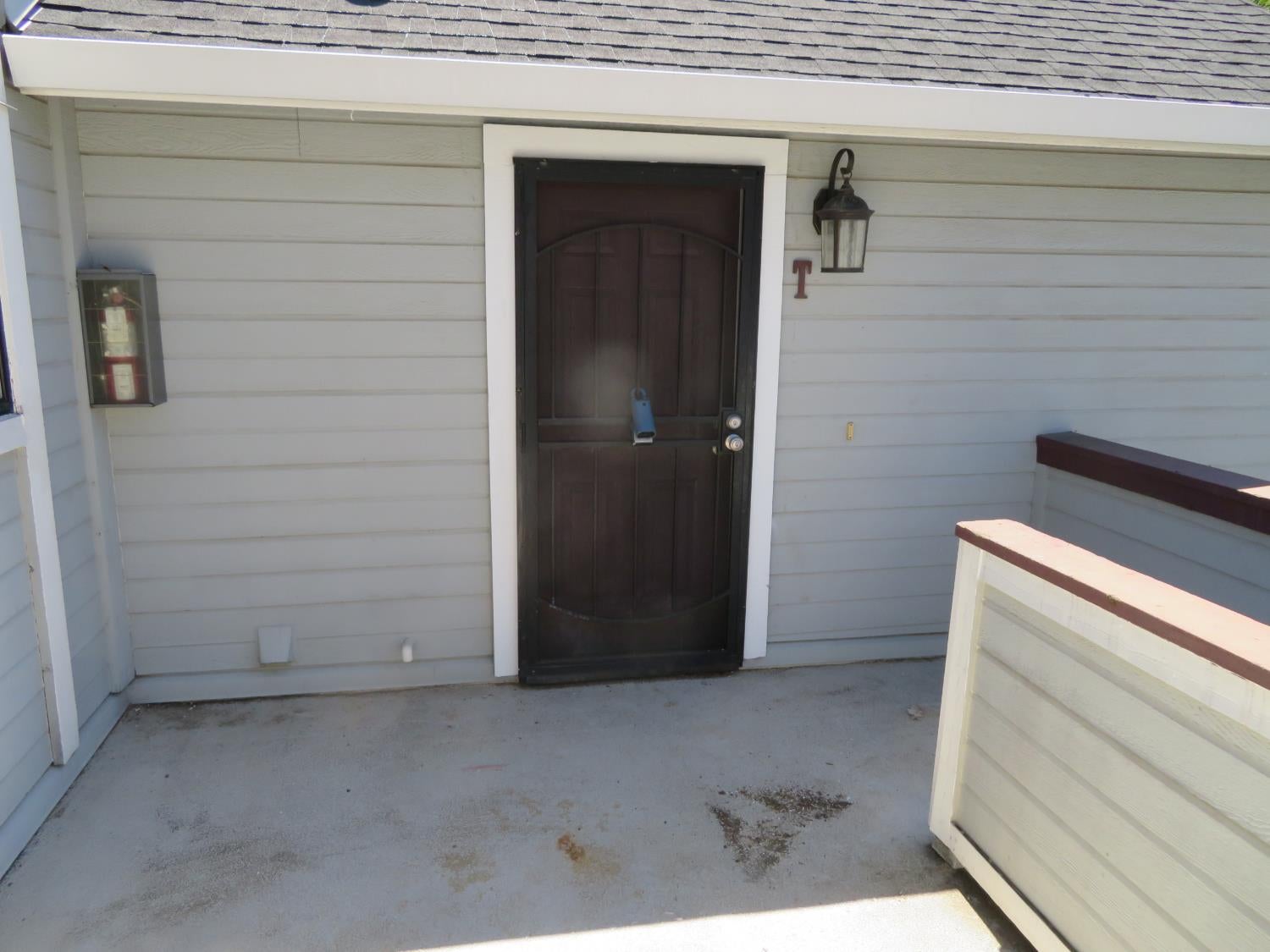 7401 Auburn Oaks Court T