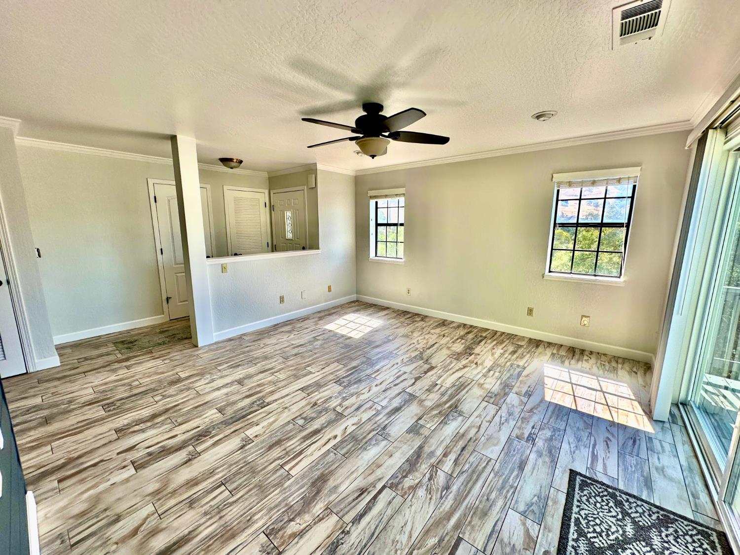 454 Hilltop Estates Drive