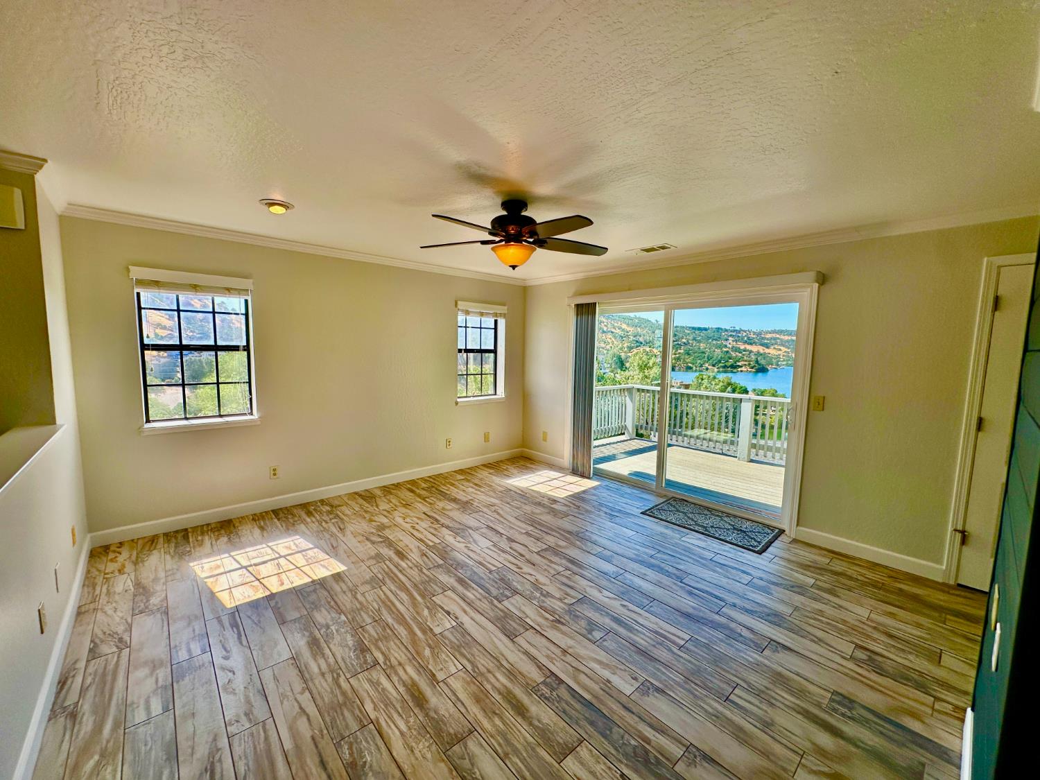 454 Hilltop Estates Drive