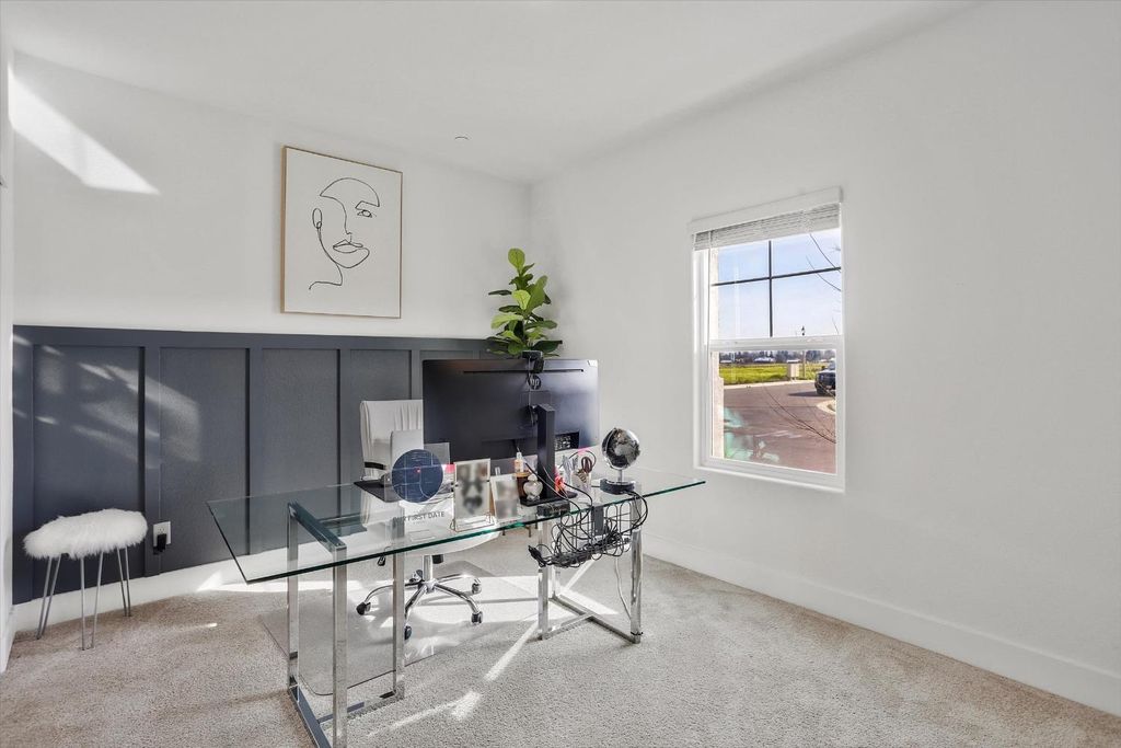 Photo of 1101 Elm Terrace Way, Wheatland, CA 95692 (MLS # 226011690)