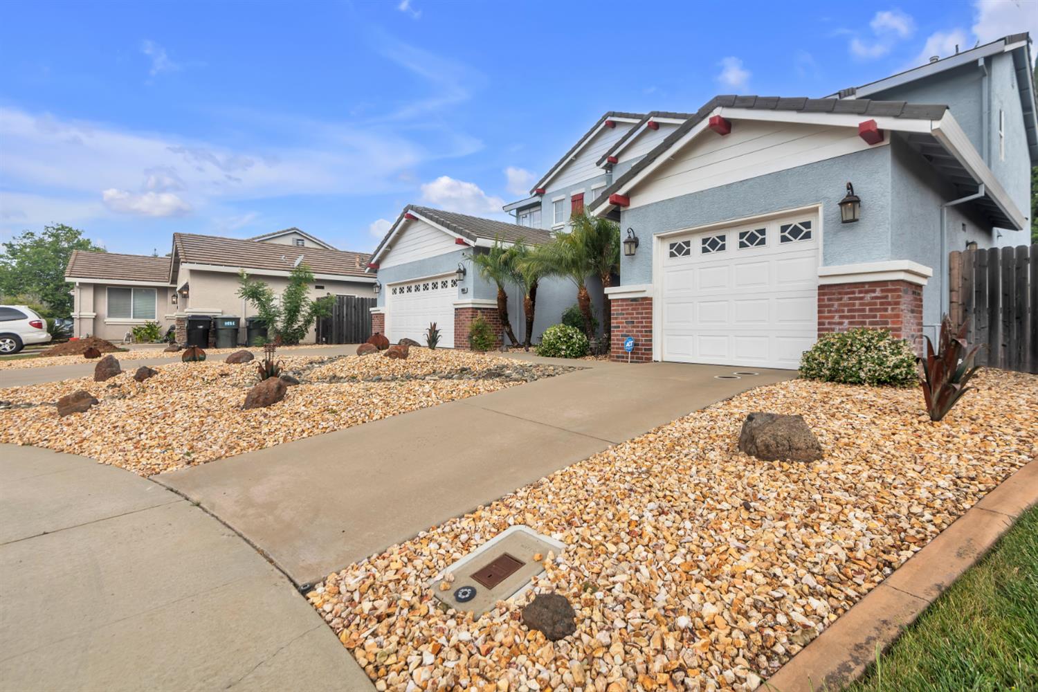 10085 Castle Oaks Court
