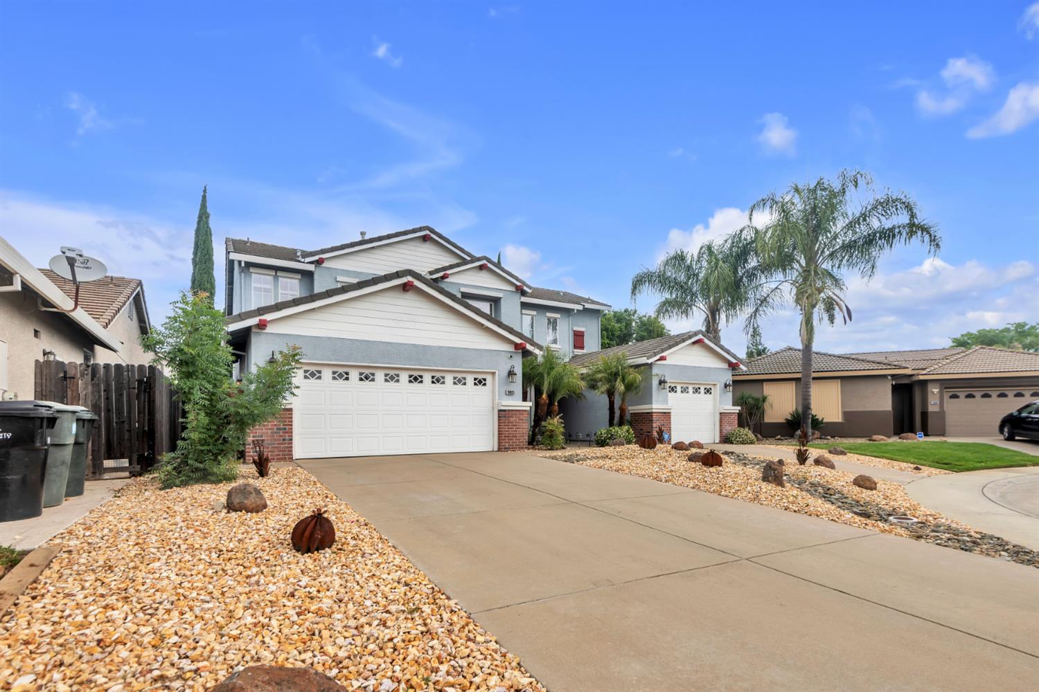 10085 Castle Oaks Court