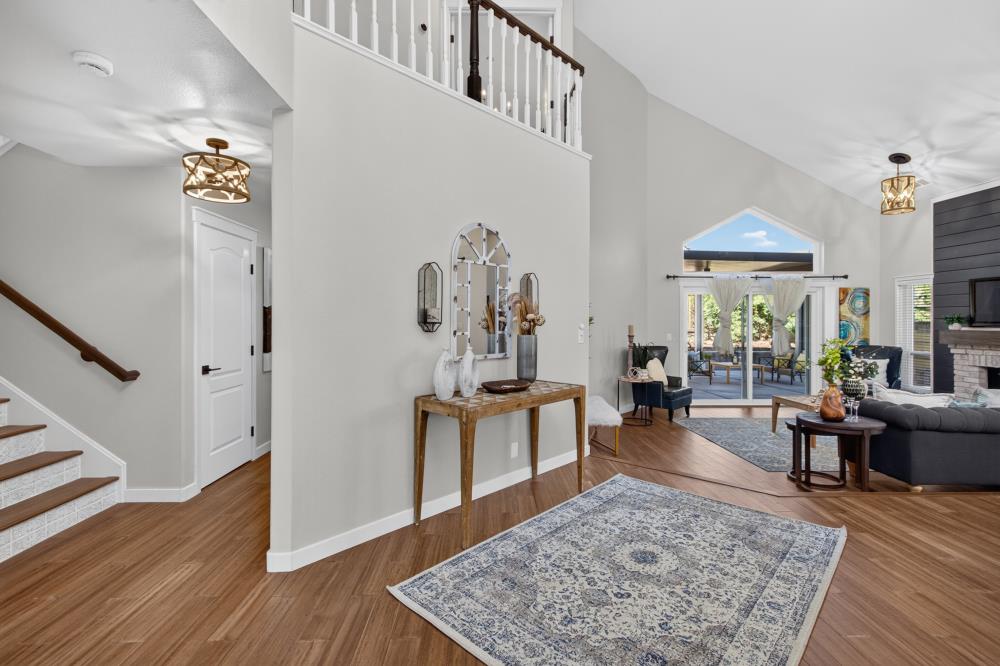 2991 Courtside Drive