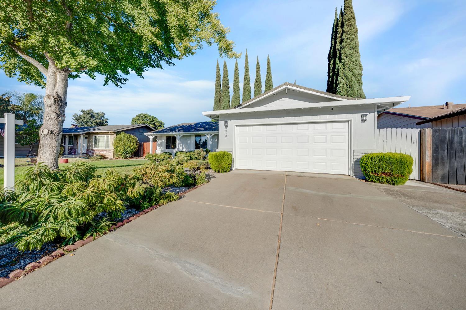8034 Richland Way